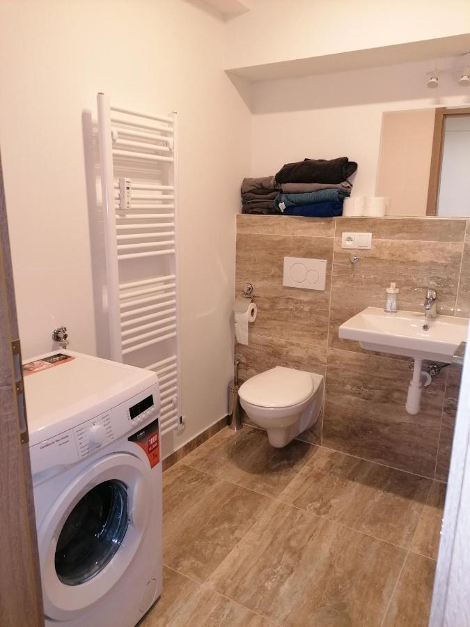 Brand New Studio Apartment # 45 With Free Parking In The City Center Прага Экстерьер фото
